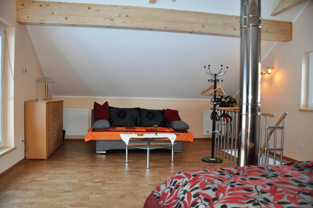 Ferienhaus Backstuber Gundersheim Ruang foto
